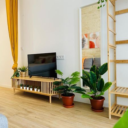Beautiful Flat Next The Beach Valencia Exterior photo