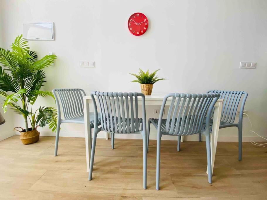 Beautiful Flat Next The Beach Valencia Exterior photo