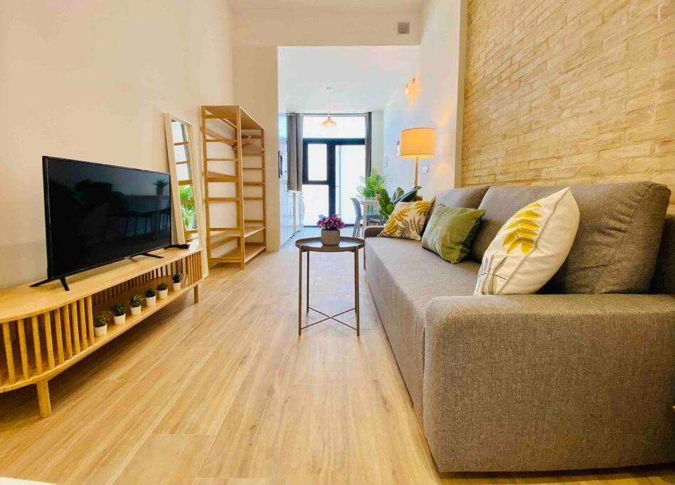 Beautiful Flat Next The Beach Valencia Exterior photo