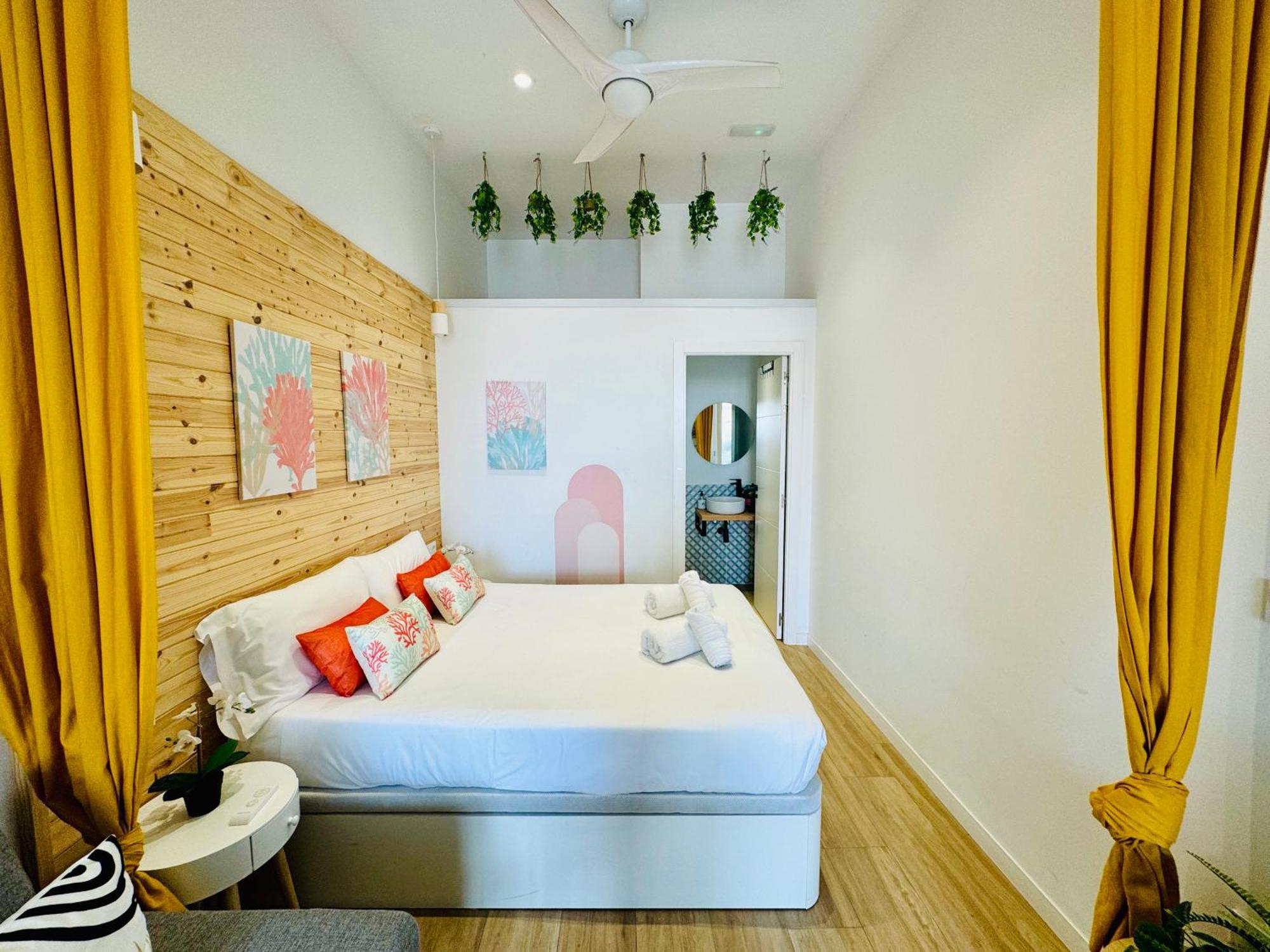 Beautiful Flat Next The Beach Valencia Exterior photo